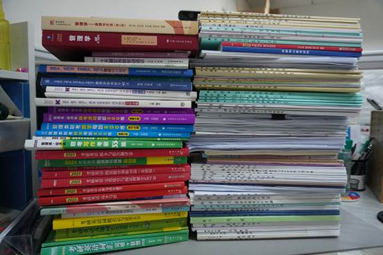 ../../../Downloads/籍敬元备考/备考素材-籍敬元/DSC00706.JPG